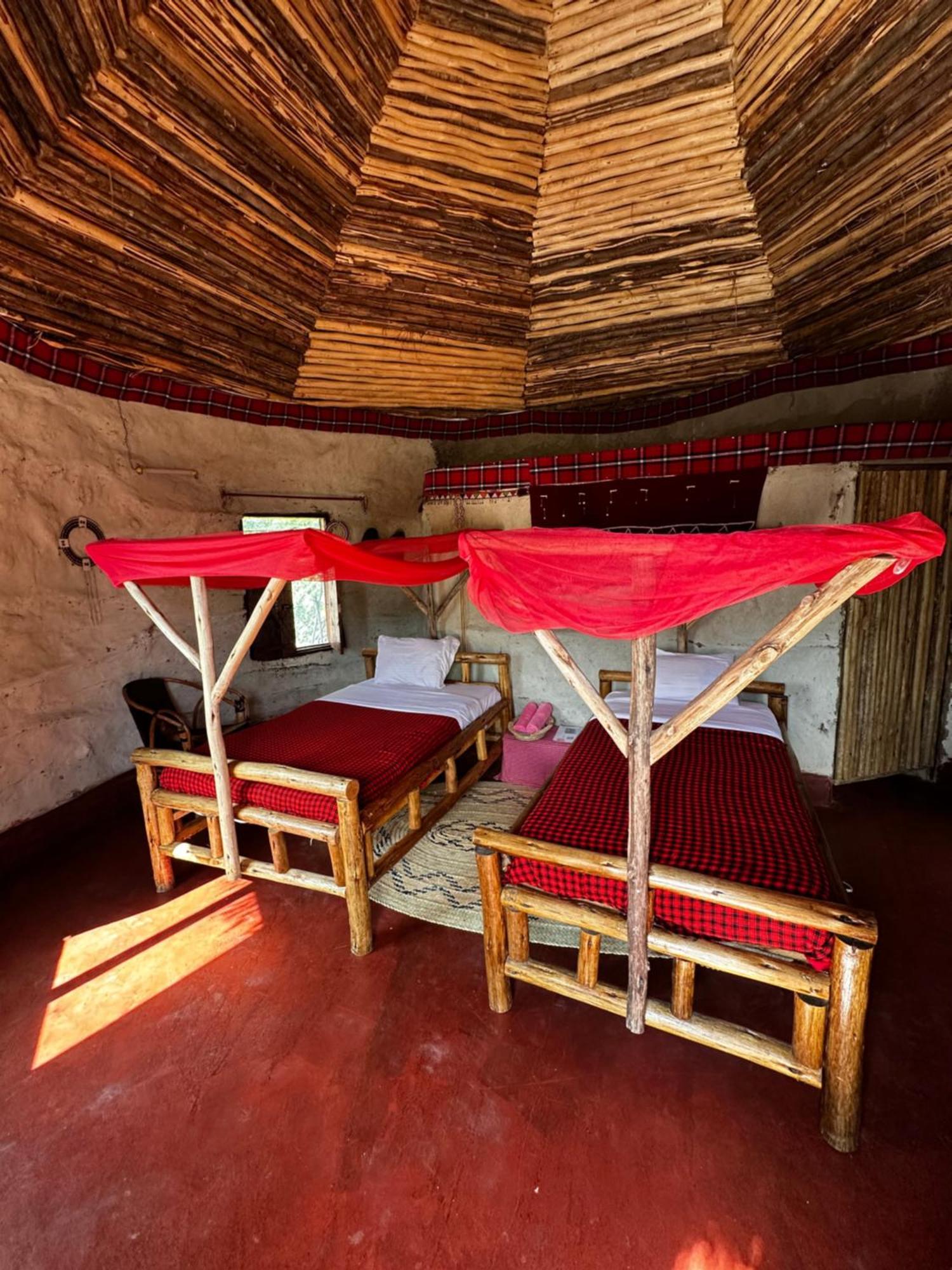 Maasai Eco Boma & Lodge - Experience Maasai Culture Makuyuni Exterior photo