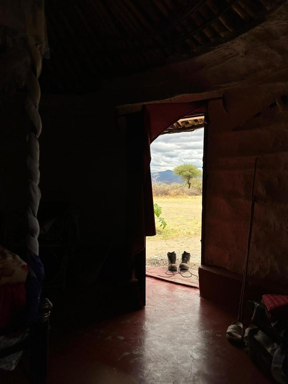 Maasai Eco Boma & Lodge - Experience Maasai Culture Makuyuni Exterior photo