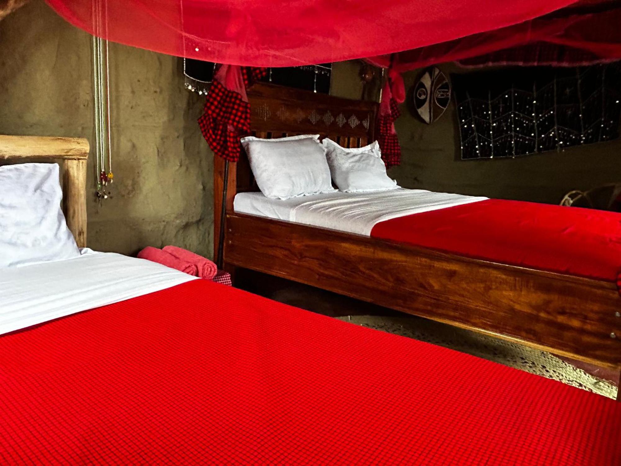 Maasai Eco Boma & Lodge - Experience Maasai Culture Makuyuni Exterior photo